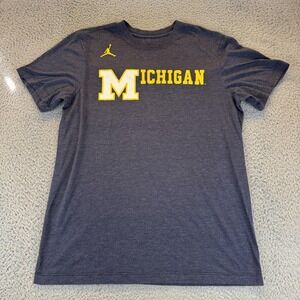 Michigan Wolverines Shirt Mens Medium Football NCAA Nike Jordan Athletic‎ Tee